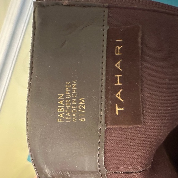 Tahari Dark brown suede heeled boots - Picture 4 of 10